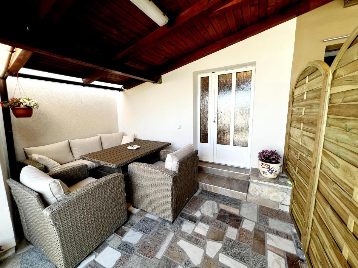 Little Home Banjol Extérieur photo